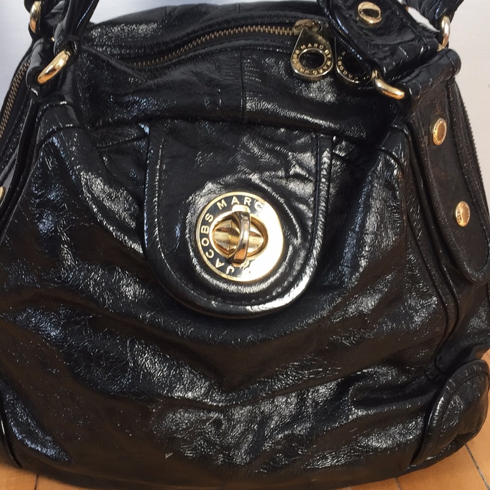 Marc by Marc Jacobs black patent leather bag - Picture 2 of 7